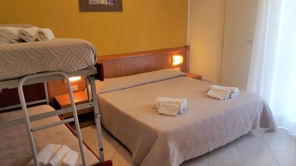 Bengasi 3* Rimini